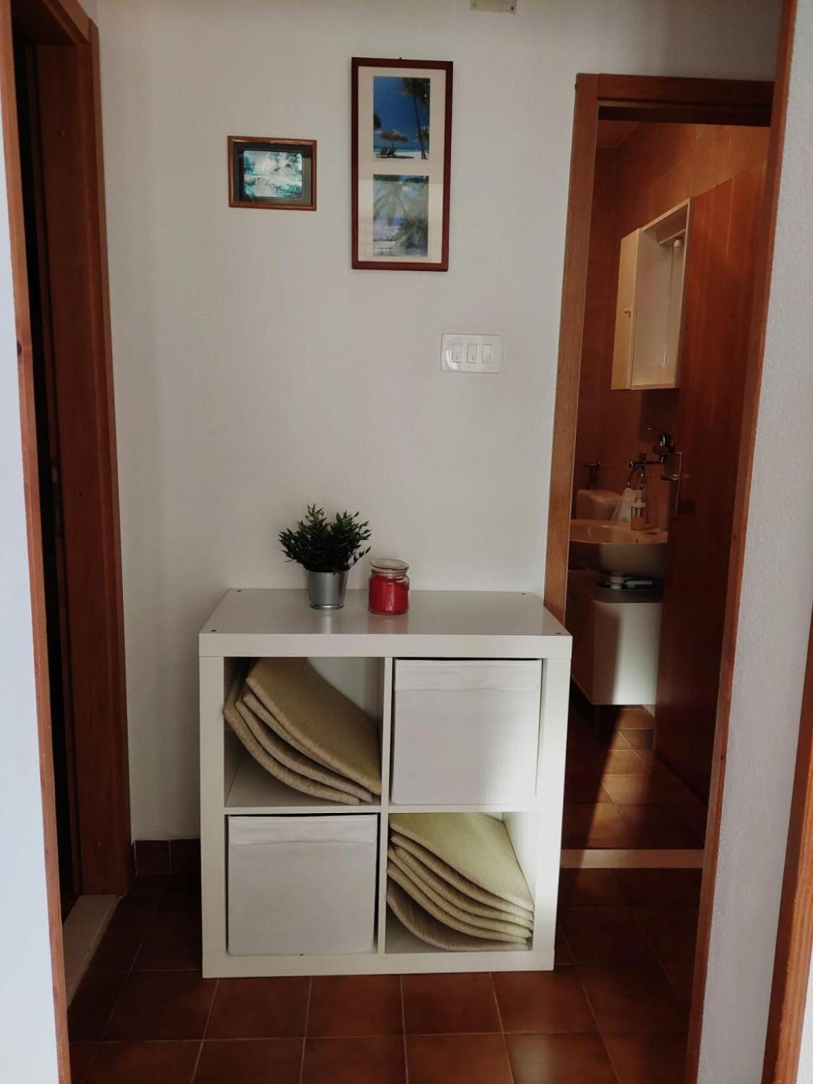 Apartments Pavao พอสติรา ภายนอก รูปภาพ